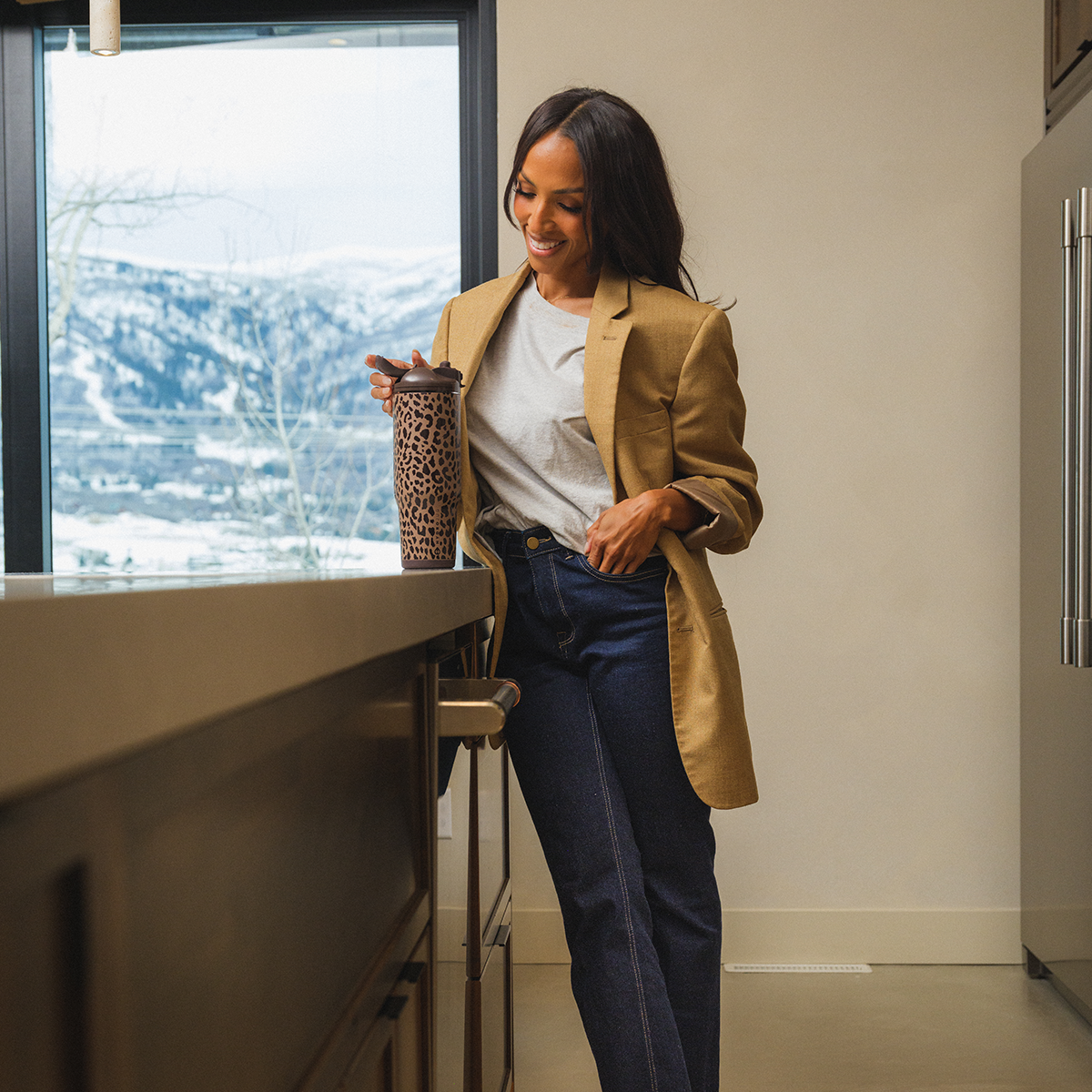 brown-leopard-32oz-946ml-b7 Ease32-BrownLeopard-WPI-9.png