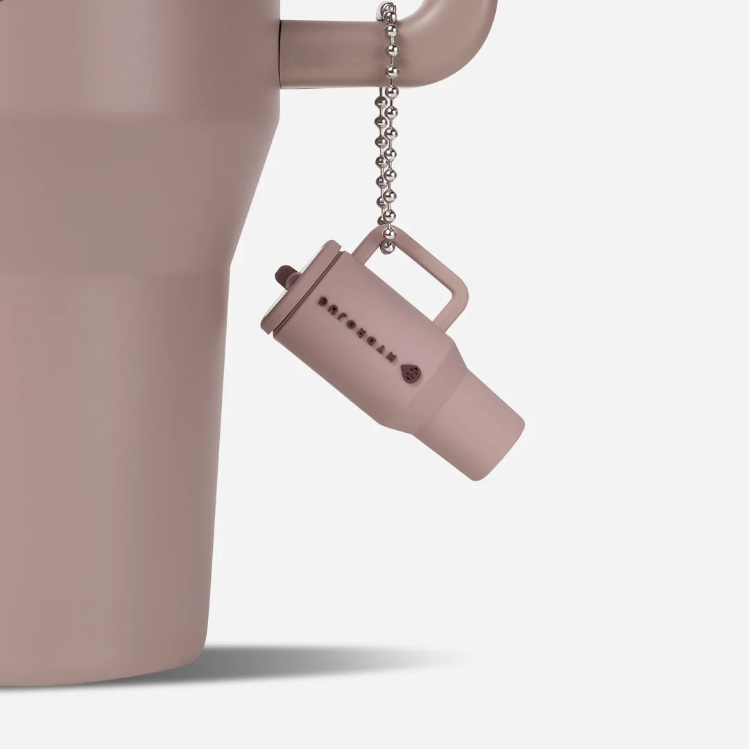 traveler-keychain-q0 Web-TravelerKeychainPhotos-Mauve2.webp